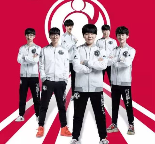 梧的身影与 梧的身影与